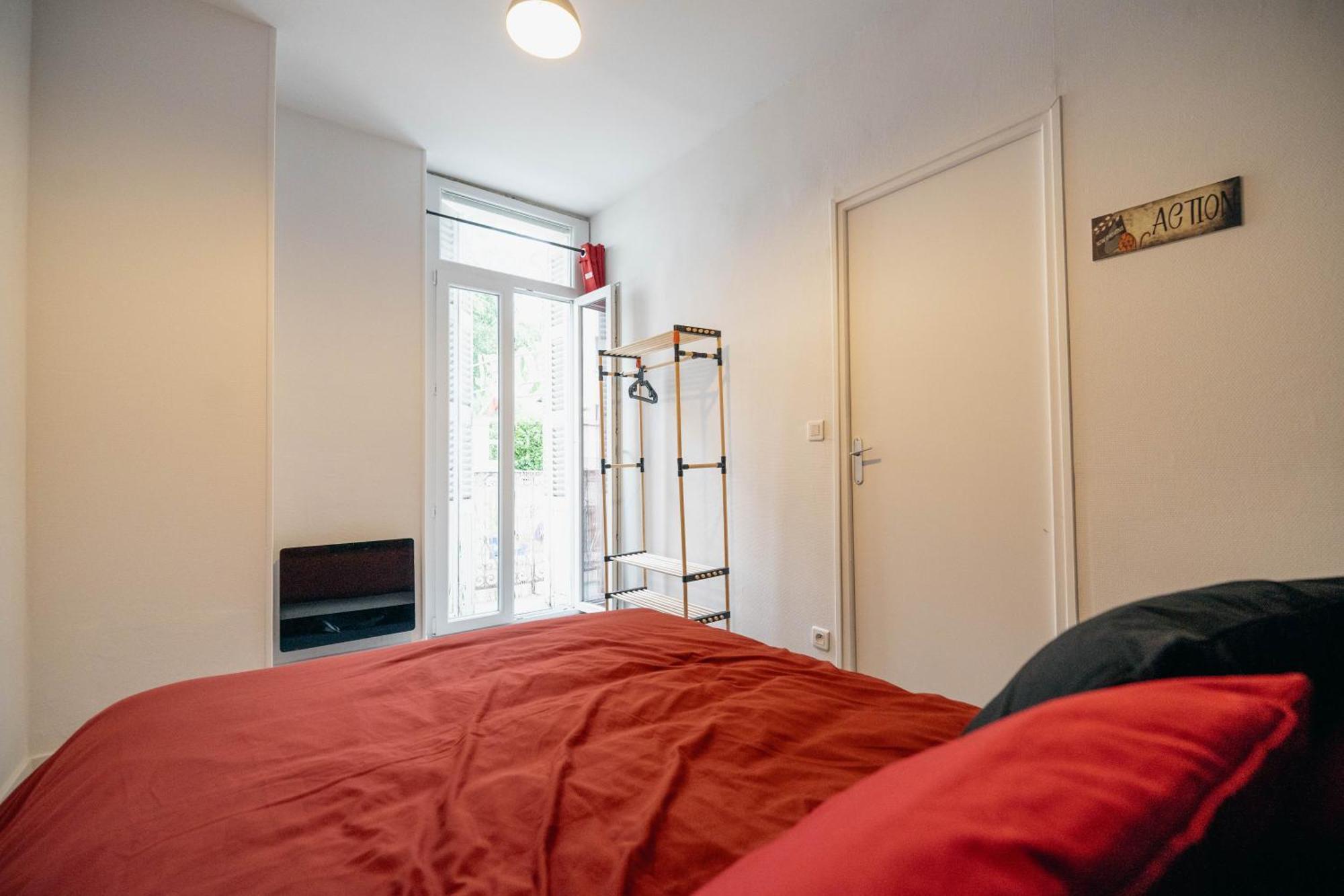 Le Sejour Cine-Proche Du Centre-Wifi-Parking Apartment Lourdes Ngoại thất bức ảnh
